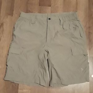 NORTH FACE MEN LARGE CARGO SHORTS